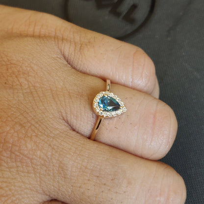 Natural Swiss Blue Topaz Diamond Ring, 14K Solid Yellow Gold Swiss Blue Topaz Ring, December Birthstone Ring, Diamond Ring, Christmas Gift