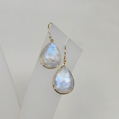 Rainbow Moonstone 14k Solid Gold Earrings ,14K Yellow Gold Natural Blue Rainbow Moonstone Earrings , June Birthstone, Moonstone Jewelry