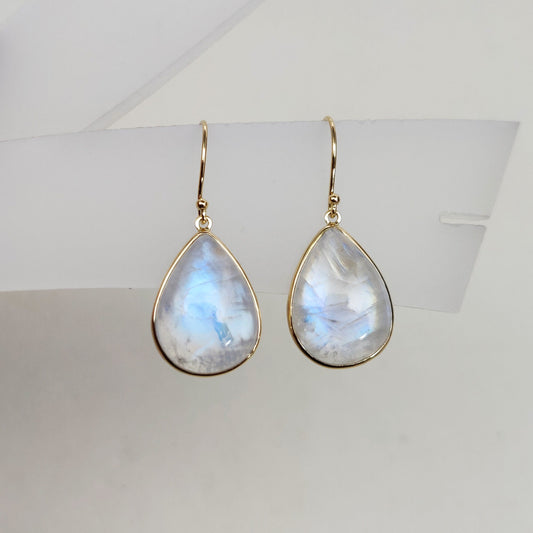 Rainbow Moonstone 14k Solid Gold Earrings ,14K Yellow Gold Natural Blue Rainbow Moonstone Earrings , June Birthstone, Moonstone Jewelry