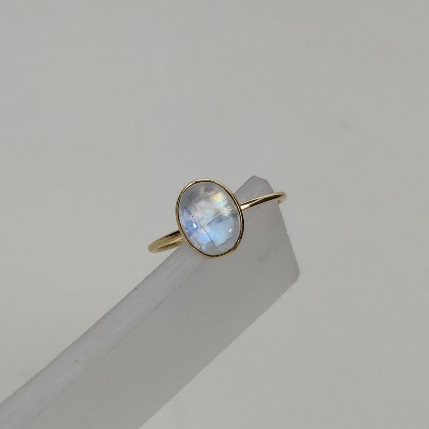 Natural Rainbow Moonstone Ring, 14K Solid Yellow Blue Moonstone Gold Ring, June Birthstone Ring, Bezel Ring, Oval Ring, Christmas Present