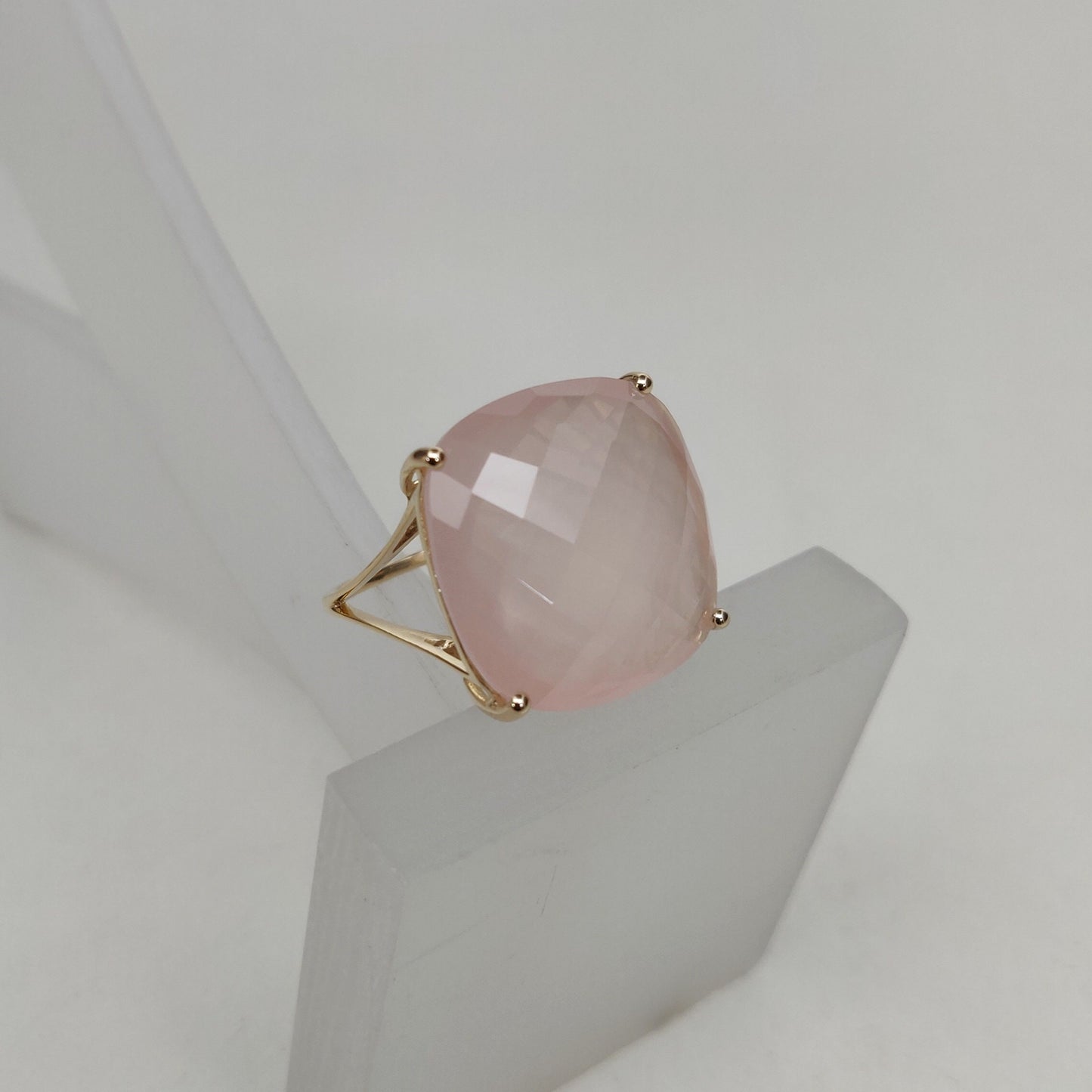 14K Yellow Solid Gold Gemstone Ring, Natural Rose Quartz Ring, January Birthstone, Christmas Gift, Rose Quartz Jewelry