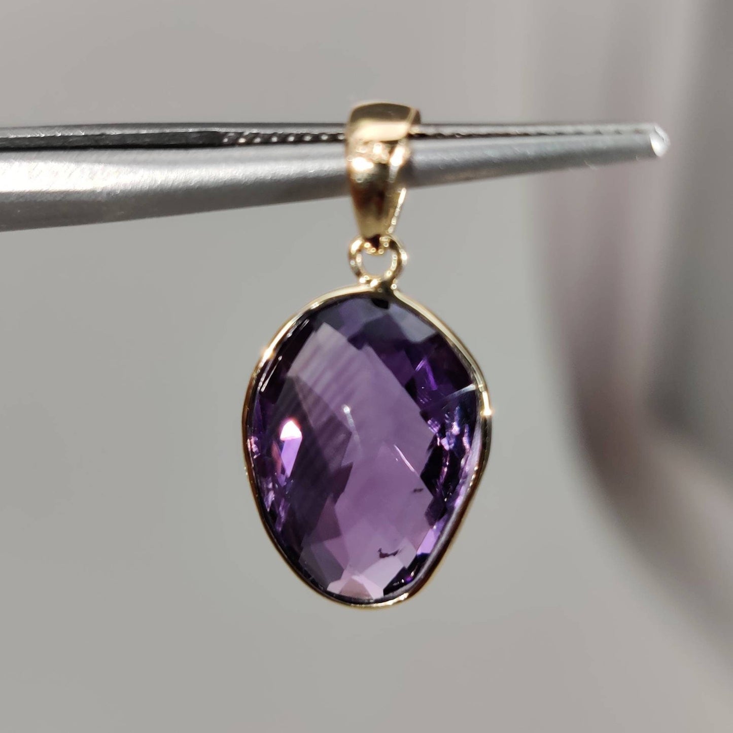 Colgante de amatista violeta natural, colgante de amatista violeta de oro macizo de 14 quilates, collar con colgante de oro macizo, piedra natal de febrero, regalo de Navidad