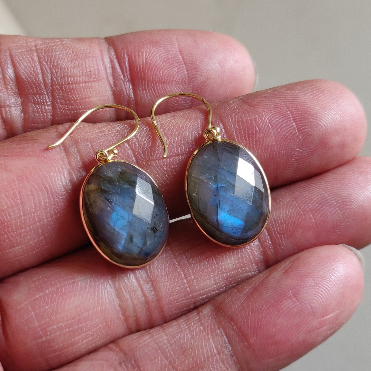 Natural Labradorite Earrings, 14K Solid Yellow Gold Labradorite Earrings ,August Birthstone Earrings, Bezel Earrings, Oval Earrings,