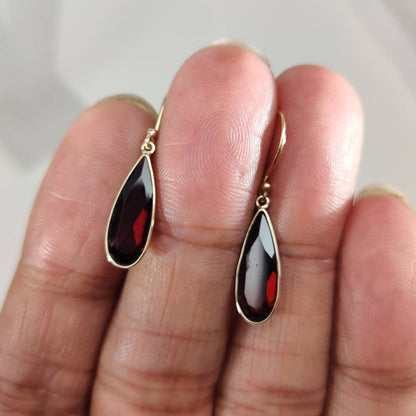 Natural Garnet 14k Solid Gold Earring, 14K Yellow Gold Garnet Earrings , January Birthstone, Birthday Present, Garnet Jewelry, Bezel Earring