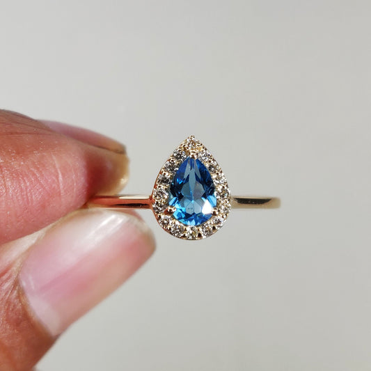 Natural Swiss Blue Topaz Diamond Ring, 14K Solid Yellow Gold Swiss Blue Topaz Ring, December Birthstone Ring, Diamond Ring, Christmas Gift