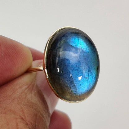 Natural Labradorite Ring, 14K Solid Yellow Gold Labradorite Ring, August Birthstone Ring, Bezel Ring, Oval Ring, Christmas Present