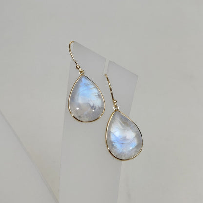 Rainbow Moonstone 14k Solid Gold Earrings ,14K Yellow Gold Natural Blue Rainbow Moonstone Earrings , June Birthstone, Moonstone Jewelry