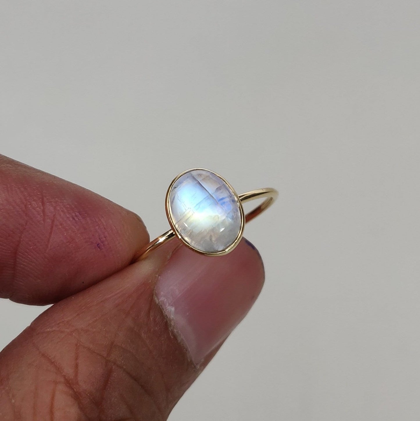 Natural Rainbow Moonstone Ring, 14K Solid Yellow Blue Moonstone Gold Ring, June Birthstone Ring, Bezel Ring, Oval Ring, Christmas Present