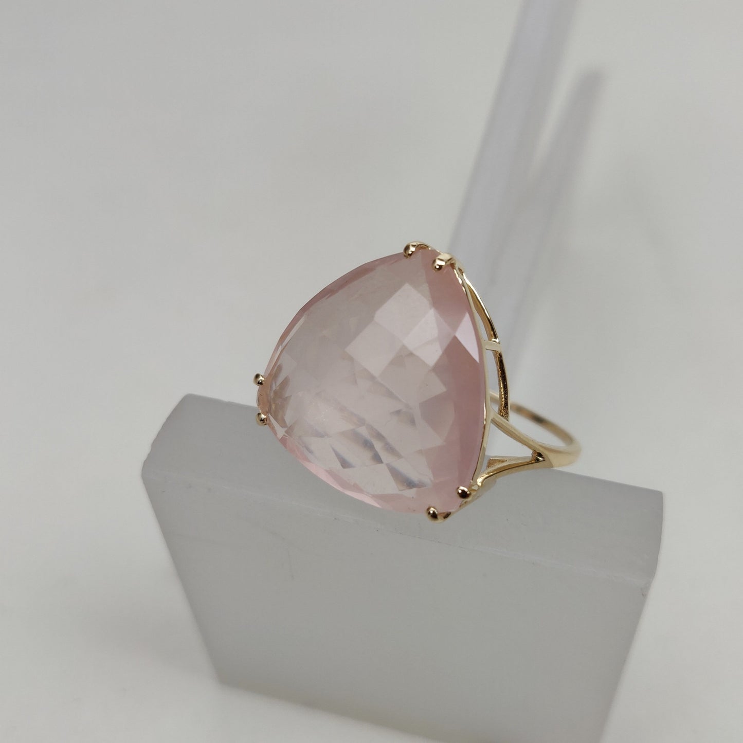 Natural Rose Quartz Ring, 14K Solid Yellow Gold Rose Quartz Ring, January Birthstone Ring, Prong Ring, Trillion Ring, Anniversary Present