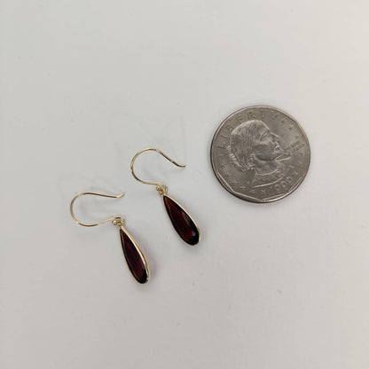 Natural Garnet 14k Solid Gold Earring, 14K Yellow Gold Garnet Earrings , January Birthstone, Birthday Present, Garnet Jewelry, Bezel Earring