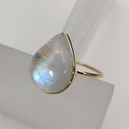 Natural Rainbow Moonstone Ring, 14K Solid Yellow Gold Blue Moonstone Ring, June Birthstone Ring, Bezel Ring, Pear Ring, Anniversary Present