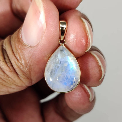 Natural Rainbow Moonstone Pendant, 14K Solid Yellow Gold Blue Moonstone Pendant, June Birthstone Pendant, Pear Pendant, Bezel Pendant,