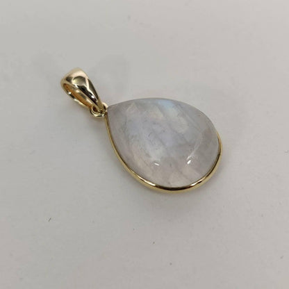 Natural Rainbow Moonstone Pendant, 14K Solid Yellow Gold Blue Moonstone Pendant, June Birthstone Pendant, Pear Pendant, Bezel Pendant,