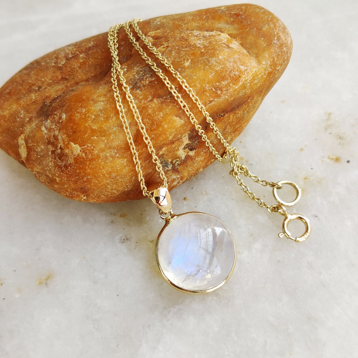 Natural Rainbow Moonstone Pendant, 14K Solid Yellow Gold Pendant, June Birthstone Pendant, Bezel Pendant, Moonstone Jewelry, Christmas Gift