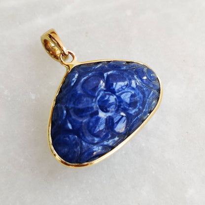 Natural Blue Sapphire Pendant, 14K Solid Gold Blue Sapphire Pendant, Blue Sapphire Carving Pendant, September Birthstone, Christmas Present