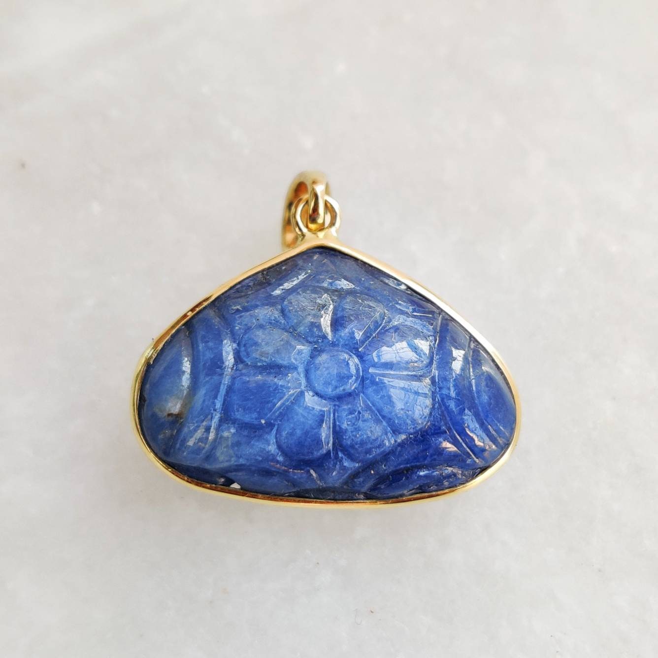 Natural Blue Sapphire Pendant, 14K Solid Gold Blue Sapphire Pendant, Blue Sapphire Carving Pendant, September Birthstone, Christmas Present