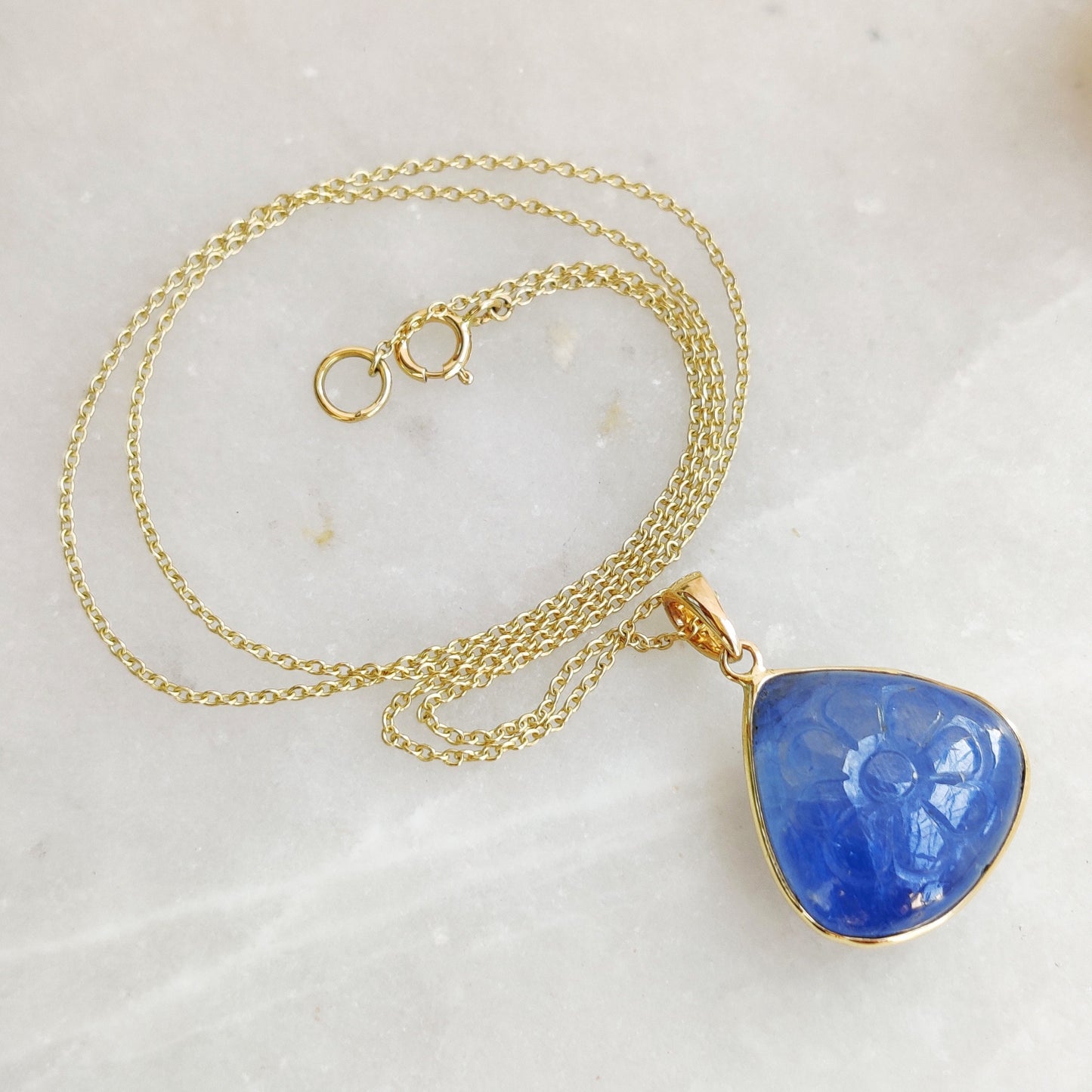 Natural Blue Sapphire Pendant, 14K Solid Yellow Gold Sapphire Pendant, Carving Sapphire Pendant, September Birthstone, Christmas Present