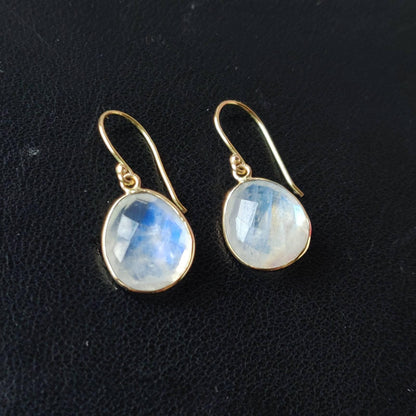 14K Gold Rainbow Moonstone Earrings, Natural Rainbow Moonstone Bezel Earrings, 14K Solid Yellow Gold Earring, Drop Earrings, June Birthstone