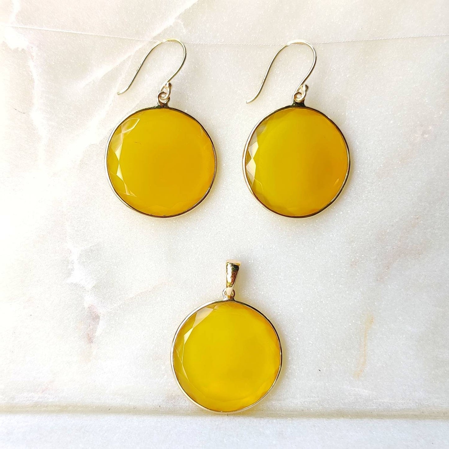 Colgante de ónix amarillo natural, colgante de ónix amarillo de oro macizo de 14 quilates, joyería de ónix amarillo, piedra natal de diciembre, regalo de aniversario