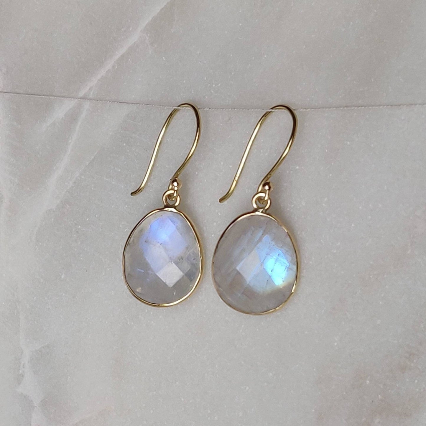 14K Gold Rainbow Moonstone Earrings, Natural Rainbow Moonstone Bezel Earrings, 14K Solid Yellow Gold Earring, Drop Earrings, June Birthstone