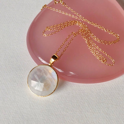 Natural Rainbow Moonstone Pendant, 14K Solid Yellow Gold Moonstone Pendant, June Birthstone Pendant, Blue Moonstone Jewelry, Christmas Gift