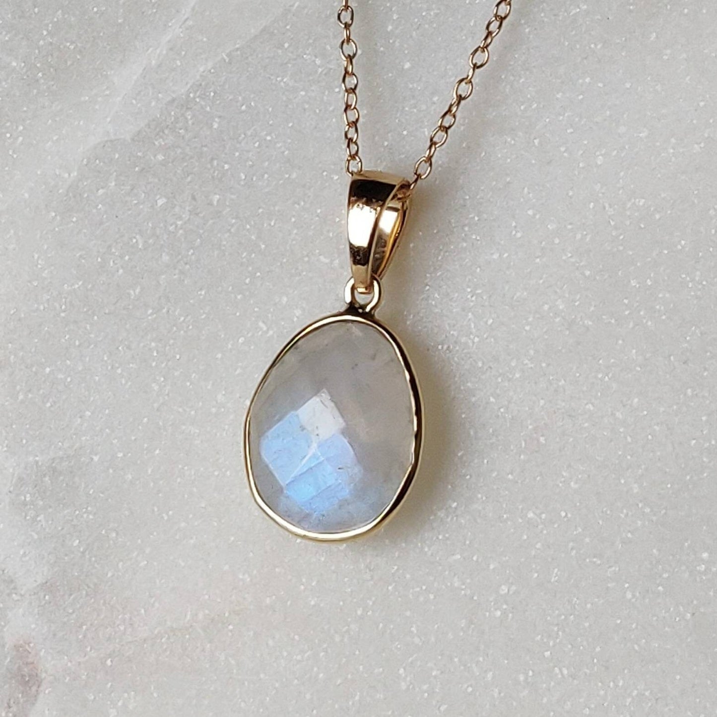 Natural Rainbow Moonstone Pendant, 14K Solid Yellow Gold Moonstone Pendant, Bezel Pendant, Blue Moonstone Jewelry, Christmas Present