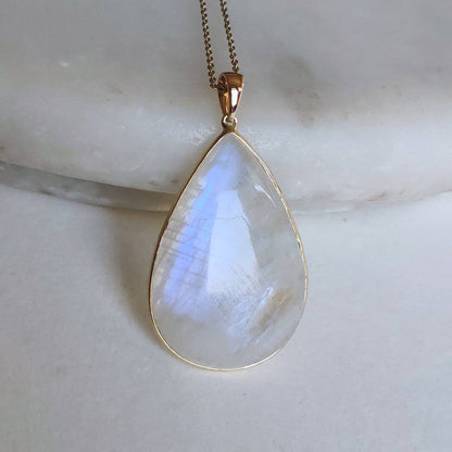 Natural Rainbow Moonstone Necklace, 14K Solid Gold Moonstone Pendant, Yellow Gold Necklace Pendant, Blue Moonstone Jewelry, June Birthstone