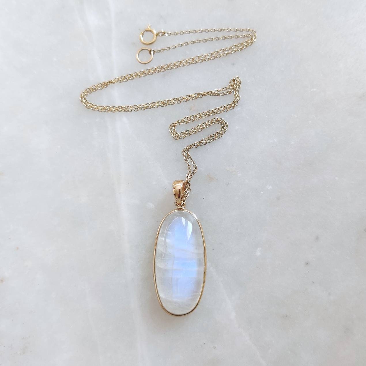 Natural Rainbow Moonstone Necklace, 14K Solid Gold Moonstone Pendant, Yellow Gold Necklace Pendant, Blue Moonstone Jewelry, June Birthstone