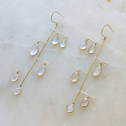 14K Gold Rainbow Moonstone Earrings, Natural Rainbow Moonstone Earrings, 14K Solid Yellow Gold Earrings, June Birthstone, Christmas Gift