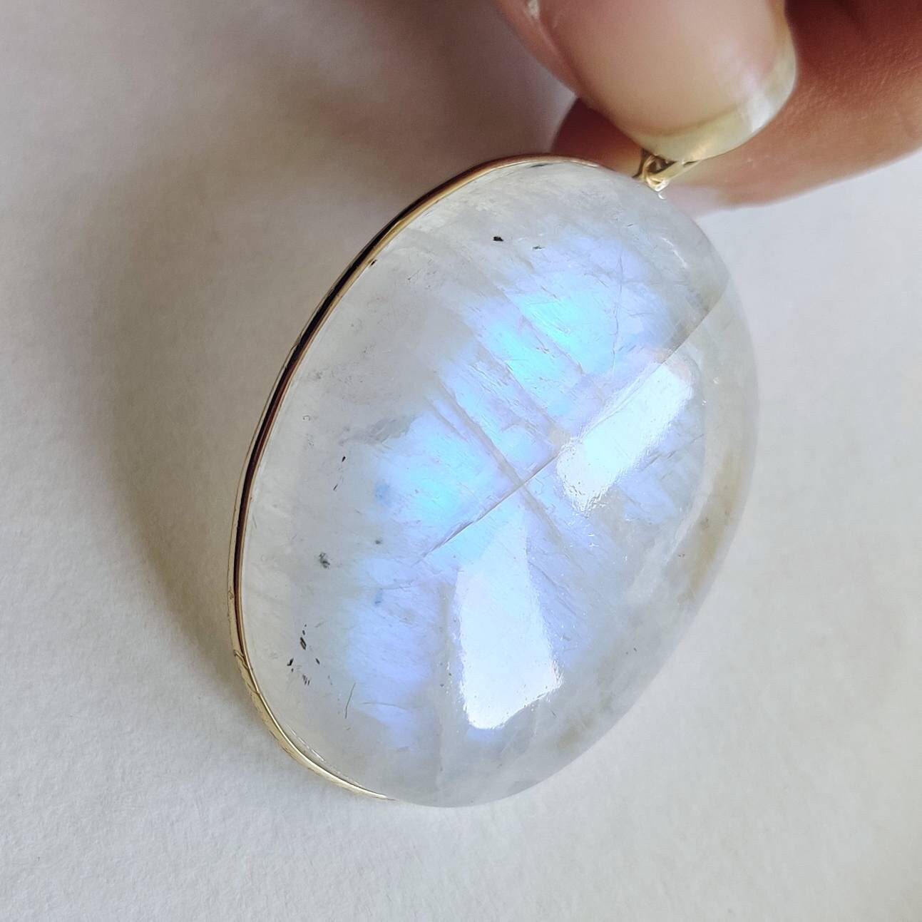 Natural Rainbow Moonstone Necklace, 14K Solid Gold Moonstone Pendant, Yellow Gold Necklace Pendant, Blue Moonstone Jewelry, June Birthstone