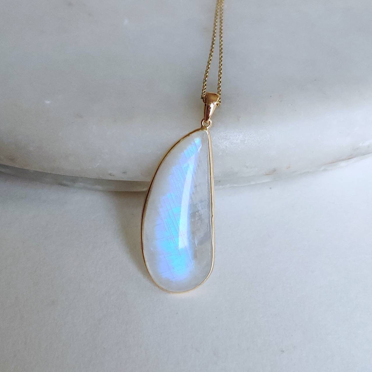 Natural Rainbow Moonstone Pendant, 14K Solid Gold Moonstone Pendant, Blue Moonstone Jewelry, June Birthstone Pendant, Christmas Present