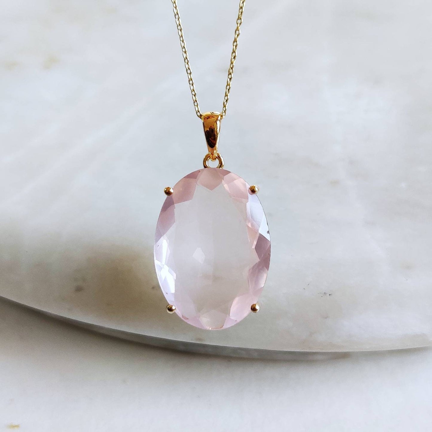 Colgante de cuarzo rosa natural, colgante de cuarzo rosa de oro macizo de 14 quilates, piedra natal de enero, regalo de Navidad, joyería de cuarzo rosa, colgante de punta