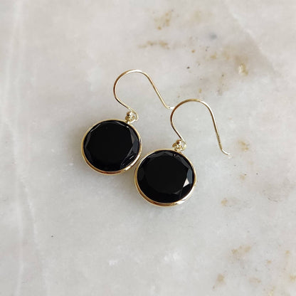 Pendientes de ónix negro en oro de 14 quilates, pendientes de ónix negro natural, pendientes de oro amarillo macizo de 14 quilates, piedra natal de diciembre, regalo de Navidad, pendientes con bisel