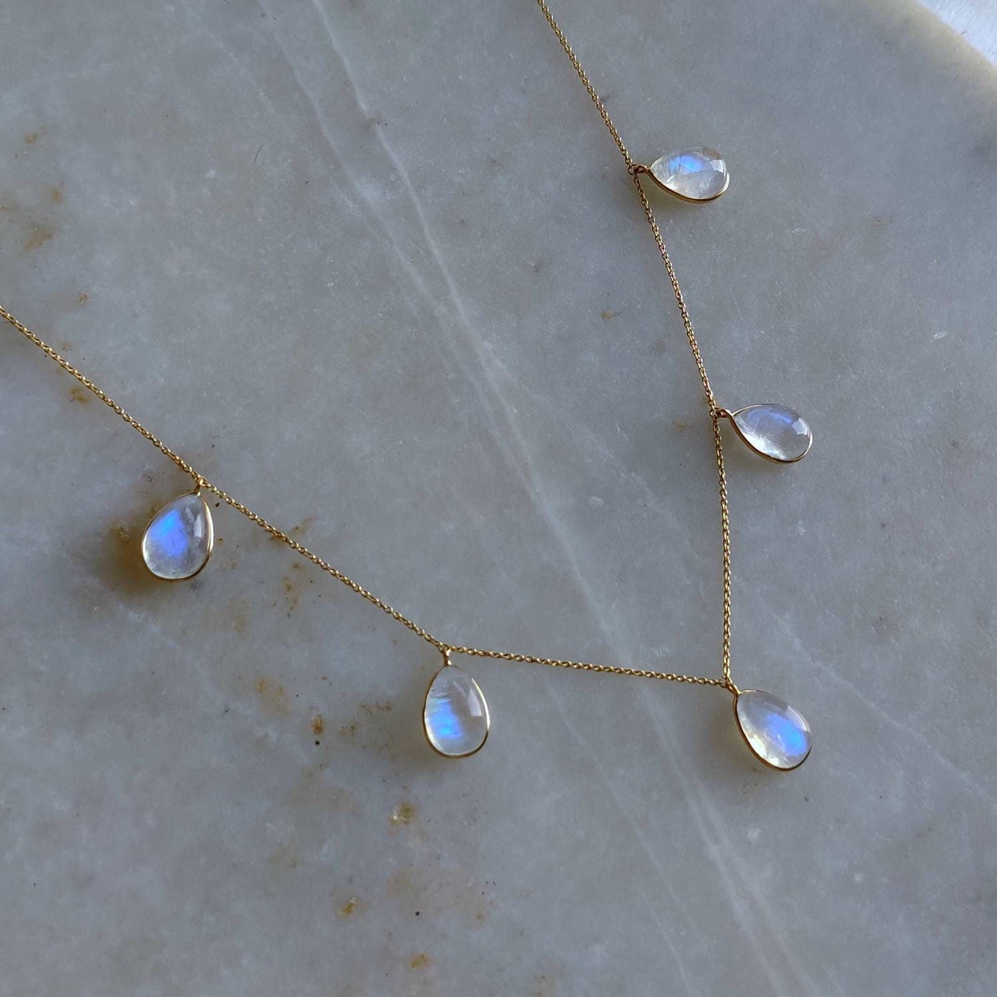 Natural Rainbow Moonstone Necklace, 14K Solid Gold Moonstone Necklace, Yellow Gold Chain Necklace, Blue Moonstone Jewelry, June Birthstone