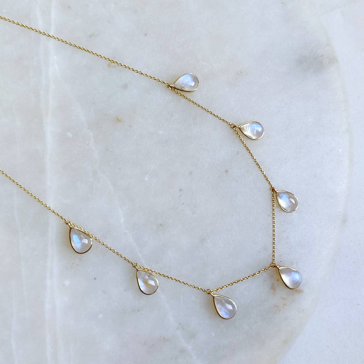 Natural Rainbow Moonstone Necklace, 14K Solid Gold Moonstone Necklace, Yellow Gold Chain Necklace, Blue Moonstone Jewelry, June Birthstone