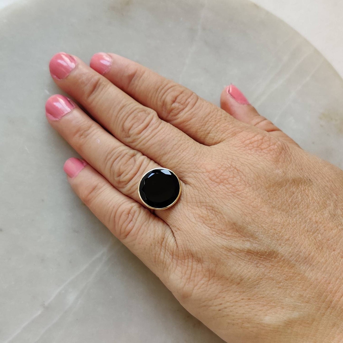 Natural Black Onyx Ring, 14K Solid Gold Ring, 14k Gold Black Onyx Ring, Natural Black Onyx Bezel Ring, December Birthstone, Gifts for her