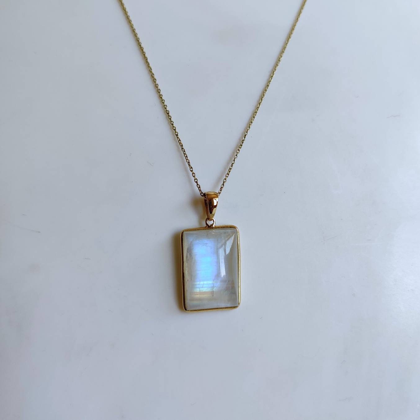 Natural Rainbow Moonstone Necklace, 14K Solid Gold Moonstone Pendant, Yellow Gold Necklace Pendant, Blue Moonstone Jewelry, June Birthstone