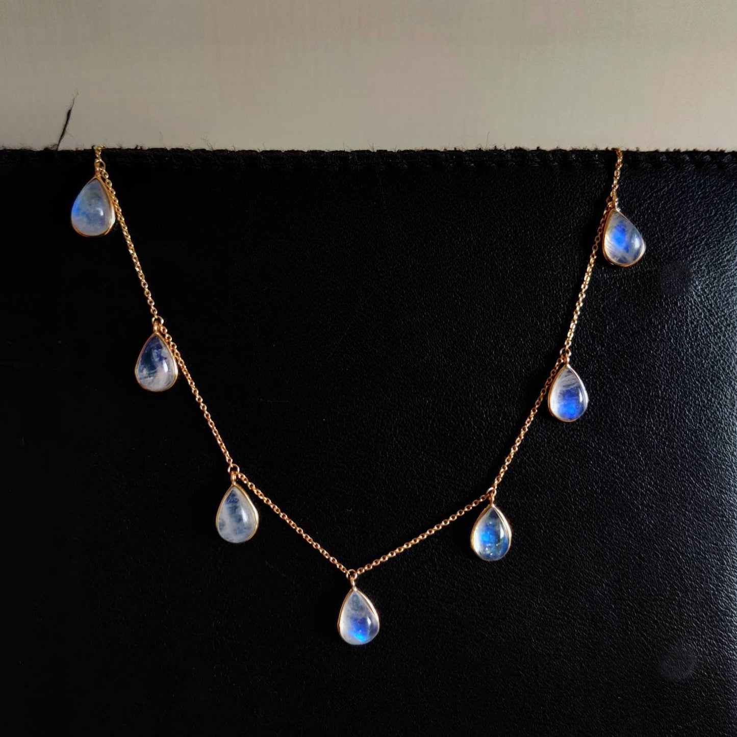 Natural Rainbow Moonstone Necklace, 14K Solid Gold Moonstone Necklace, Yellow Gold Chain Necklace, Blue Moonstone Jewelry, June Birthstone