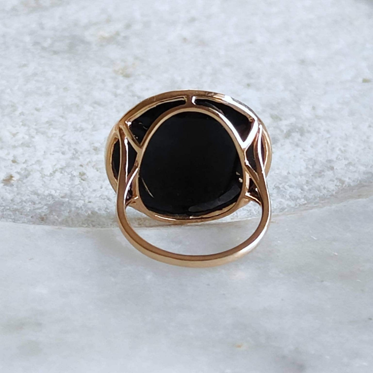 Anillo de ónix negro natural, anillo de oro macizo de 14 quilates, anillo de ónix negro de oro de 14 quilates, anillo con bisel de ónix negro natural, piedra natal de diciembre, regalo de Navidad