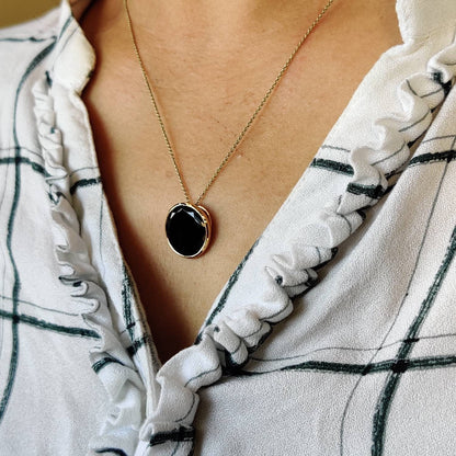 Natural Black Onyx Pendant, 14K Solid Gold Black Onyx Pendant, Round Pendant, December Birthstone, Christmas Gift, Black Onyx Jewelry