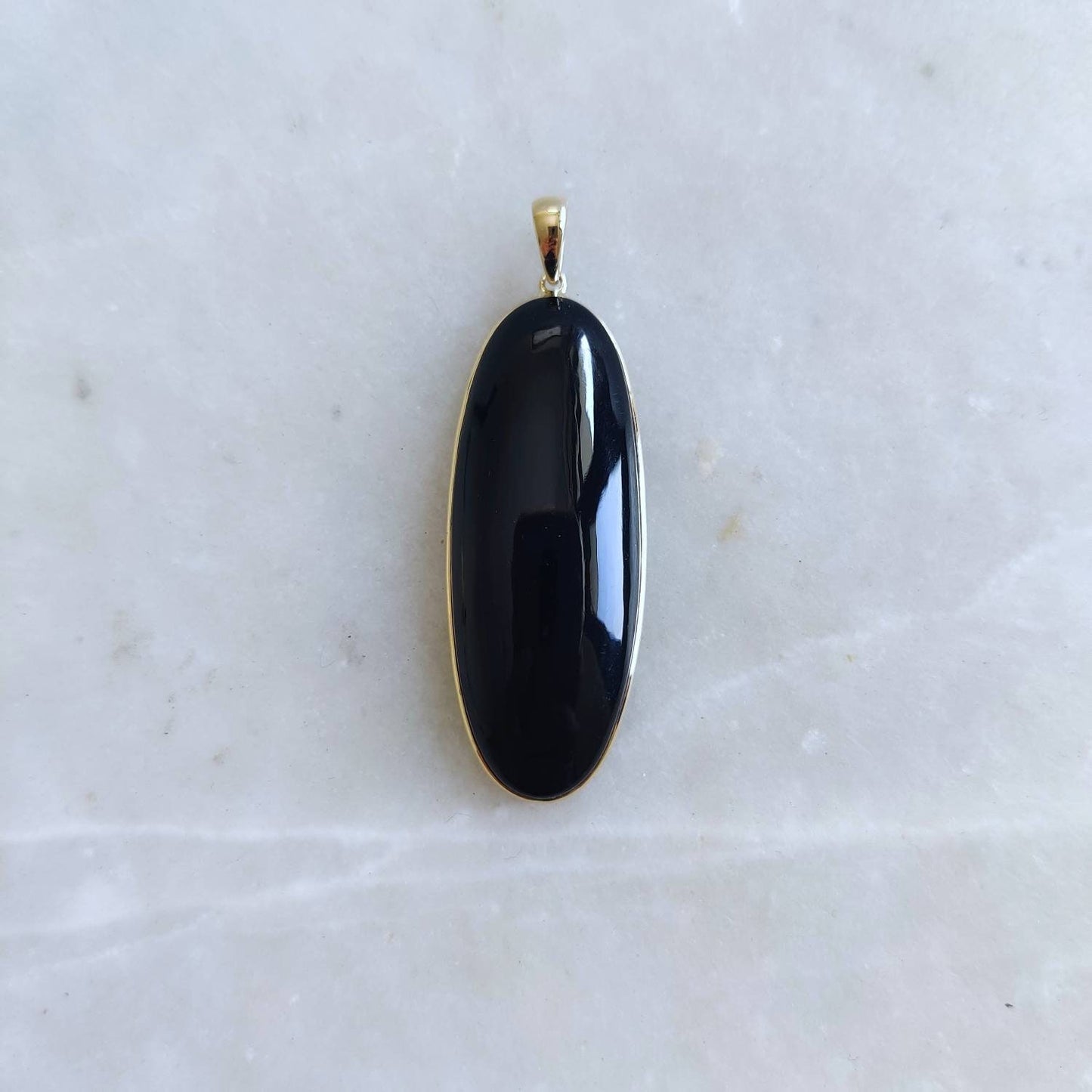 Colgante de ónix negro natural, colgante de ónix negro de oro amarillo macizo de 14 quilates, colgante con bisel, piedra natal de diciembre, regalo de Navidad, joyería de ónix