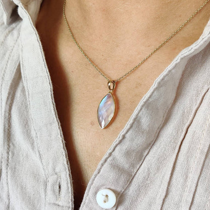 Natural Rainbow Moonstone Necklace, 14K Solid Yellow Gold Rainbow Moonstone Pendant, Blue Moonstone Jewelry, June Birthstone