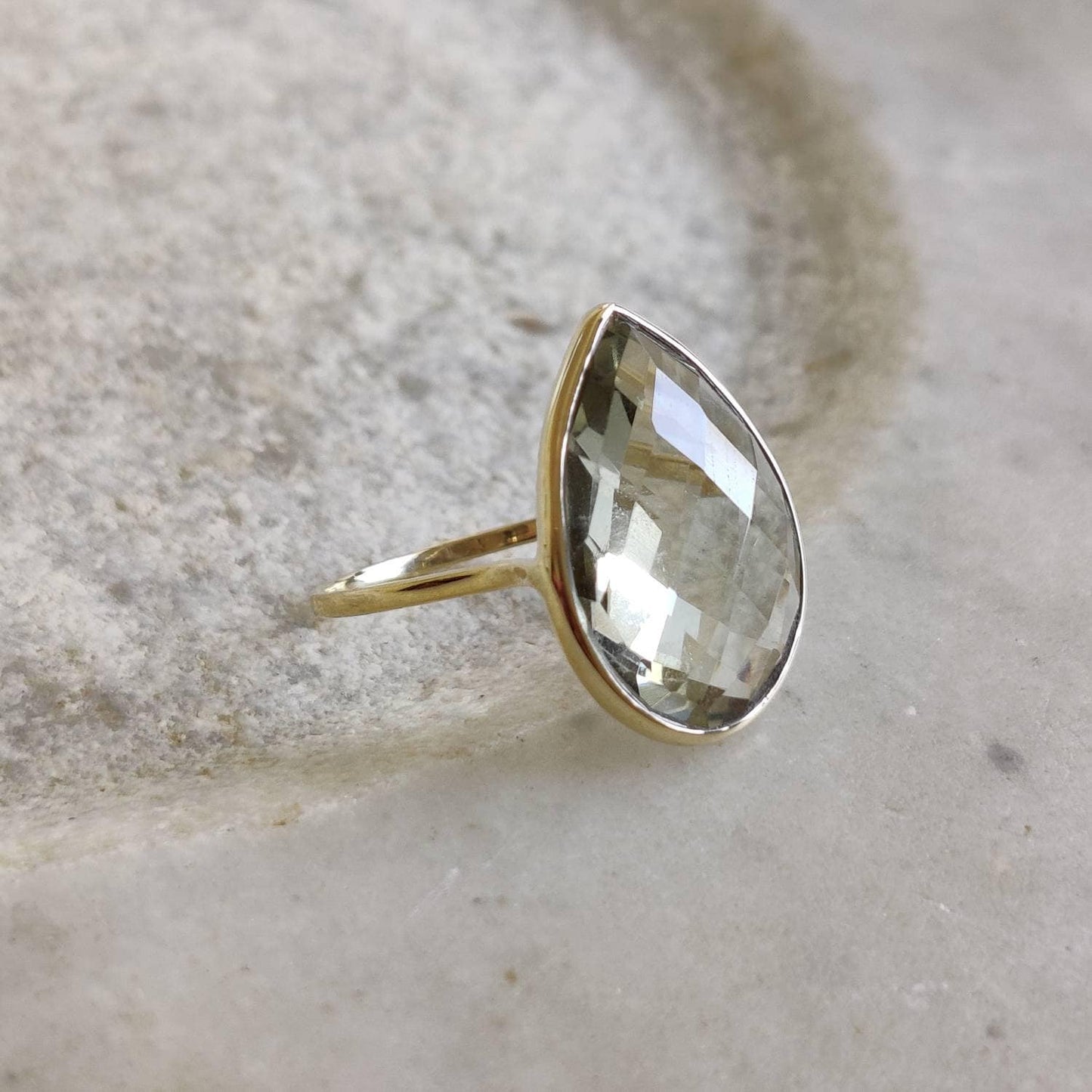 Natural Green Amethyst Ring, 14K Solid Gold Ring, 14k Gold Green Amethyst Ring, Natural Amethyst Bezel Ring, February Birthstone