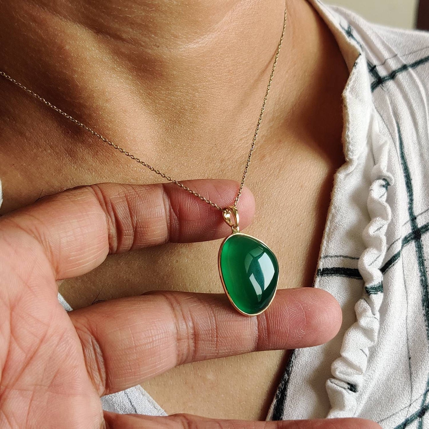 Natural Green Onyx Pendant, 14K Solid Yellow Gold Green Onyx Pendant, Bezel Pendant, May Birthstone, Christmas Gift, Green Onyx Jewelry