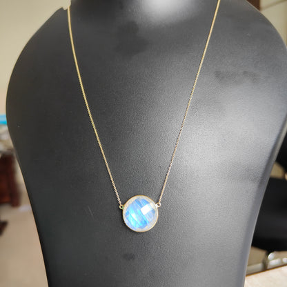 Natural Rainbow Moonstone Necklace, 14K Solid Gold Moonstone Pendant, Yellow Gold Necklace Pendant, Blue Moonstone Jewelry, June Birthstone