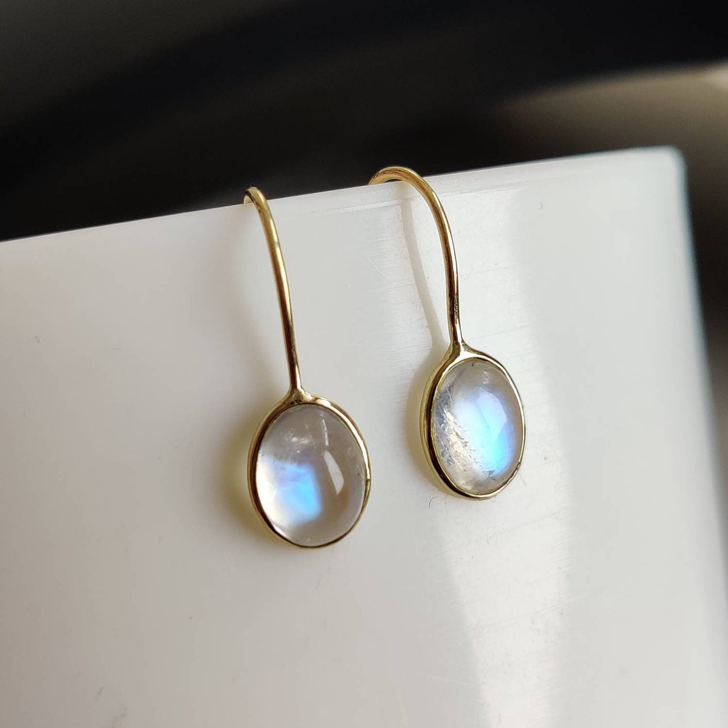 14K Gold Rainbow Moonstone Earrings, Natural Rainbow Moonstone Earrings, 14K Solid Yellow Gold Earring, June Birthstone, Bezel Earrings