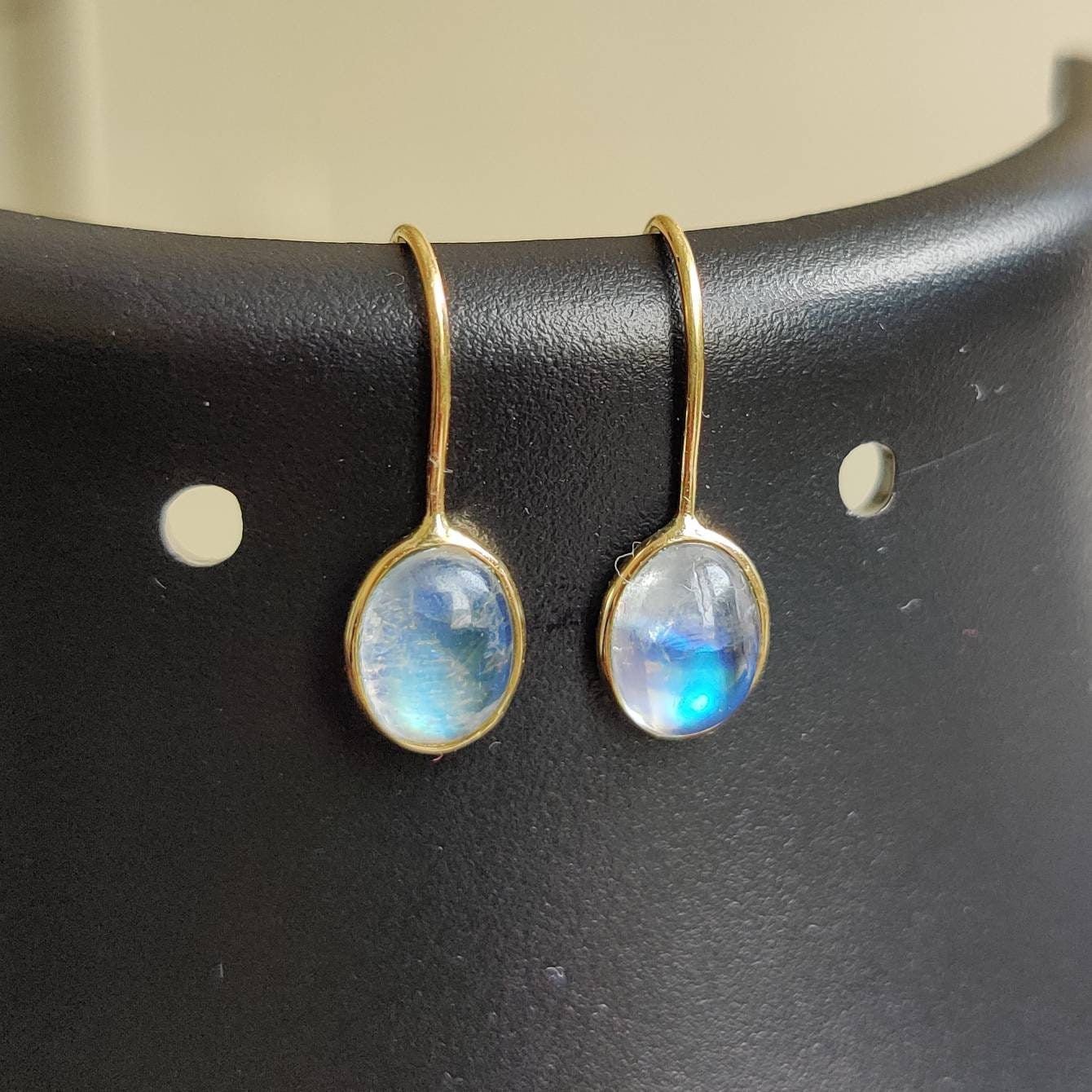 14K Gold Rainbow Moonstone Earrings, Natural Rainbow Moonstone Earrings, 14K Solid Yellow Gold Earring, June Birthstone, Bezel Earrings