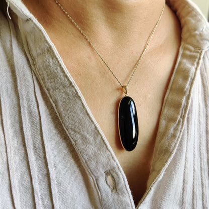 Colgante de ónix negro natural, colgante de ónix negro de oro amarillo macizo de 14 quilates, colgante con bisel, piedra natal de diciembre, regalo de Navidad, joyería de ónix