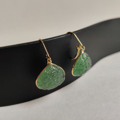 Pendientes tallados de aventurina verde en oro de 14 quilates, pendientes de cuarzo fresa, pendientes de oro amarillo macizo de 14 quilates, piedra natal de mayo, pendientes tallados,