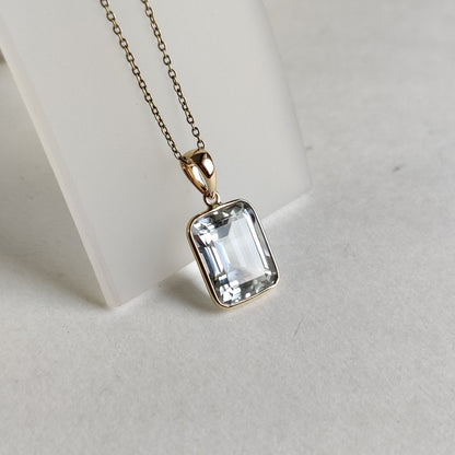 Natural Clear Quartz Pendant, 14K Gold Clear Quartz Pendant, Solid Yellow Gold Crystal Pendant Necklace, April Birthstone, Christmas Gift